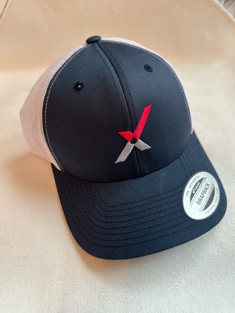 Nwts Yupoong Mens Trucker Black  White Mesh Snapback Hat W Red Accent